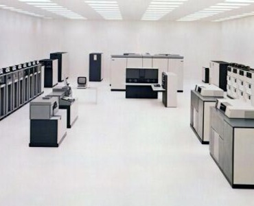What an IBM-370/158 installation looked like at my college (VPI&SU)